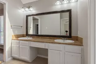 11454 W Travelers Way Cir, Houston, TX 77065 - Photo 17