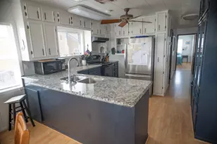 1428 Cr 616 St, Sargent, TX 77414 - Photo 5