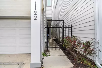 1122 Live Oak Street, Houston, TX 77003 - Photo 3