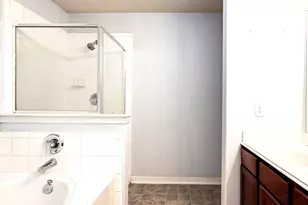 22026 Westerpine Ln, Katy, TX 77449 - Photo 9