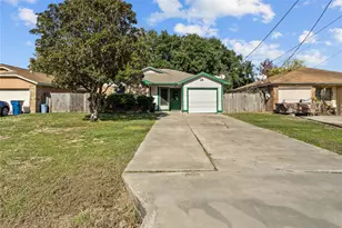 2716 2nd Ave N, Texas City, TX 77590 - Photo 1