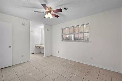 2716 2nd Avenue N, Texas City, TX 77590 - Photo 13