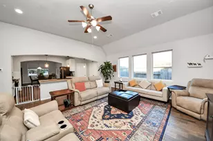 415 Sunny River Ln, Richmond, TX 77406 - Photo 5