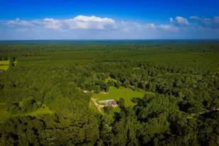 1109 Soda Loop E, Livingston, TX 77351 - Photo 45