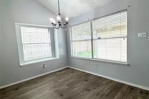 7111 Golden Dale Ct, Cypress, TX 77433 - Photo 5