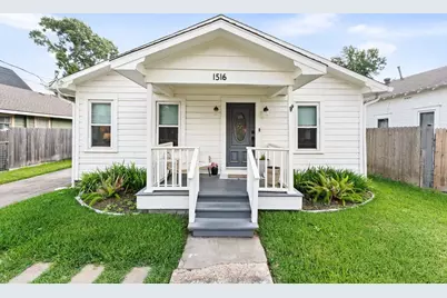 1516 Lawrence Street, Houston, TX 77008 - Photo 1