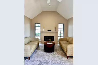 2506 18th Street N, Texas City, TX 77590 - Photo 3