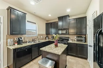 5643 Round Robin Drive, Katy, TX 77449 - Photo 7