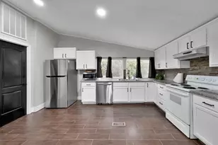 22603 Tuwa Rd, Tomball, TX 77375 - Photo 17