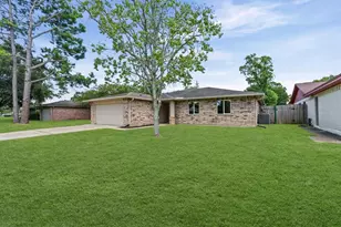 4339 Saffron Ln, Friendswood, TX 77546 - Photo 3