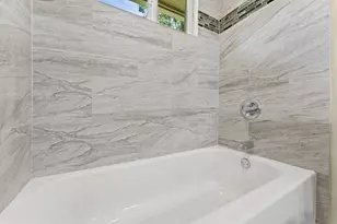 4339 Saffron Ln, Friendswood, TX 77546 - Photo 19