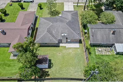 4339 Saffron Lane, Friendswood, TX 77546 - Photo 35