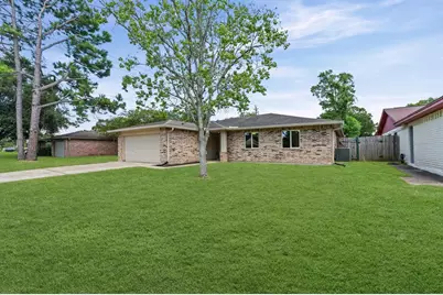 4339 Saffron Lane, Friendswood, TX 77546 - Photo 3