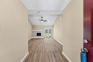 4339 Saffron Ln, Friendswood, TX 77546 - Photo 5