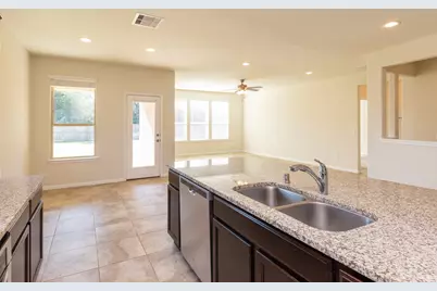 10 Log House Court, Tomball, TX 77375 - Photo 23