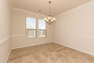 10 Log House Ct, Tomball, TX 77375 - Photo 11