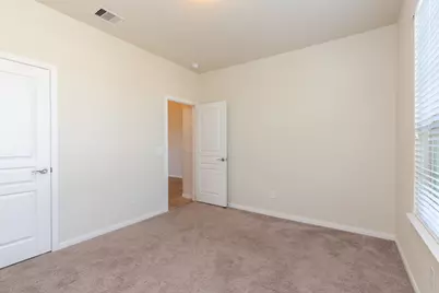 10 Log House Court, Tomball, TX 77375 - Photo 7