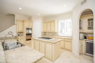 10 Lake Mist Ct, Sugar Land, TX 77479 - Photo 17