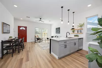 5811 Senior Street #B, Houston, TX 77016 - Photo 5