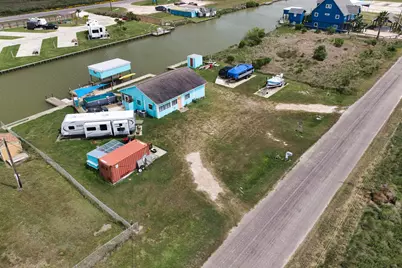 1743 County Road 299, Sargent, TX 77414 - Photo 3