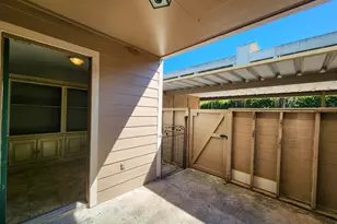 17742 Kings Park Ln, Houston, TX 77058 - Photo 19