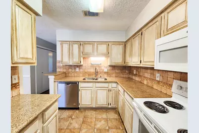 17742 Kings Park Lane, Houston, TX 77058 - Photo 9