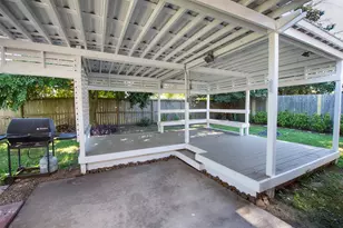 2503 Kings Chapel Rd, Friendswood, TX 77546 - Photo 21