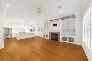 2217 Nantucket Dr, Houston, TX 77057 - Photo 9