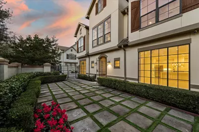 2217 Nantucket Drive #A, Houston, TX 77057 - Photo 5