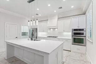 2217 Nantucket Dr, Houston, TX 77057 - Photo 13