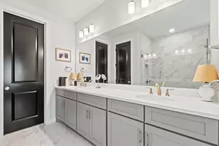 10711 River Walk Dr, Missouri City, TX 77459 - Photo 9