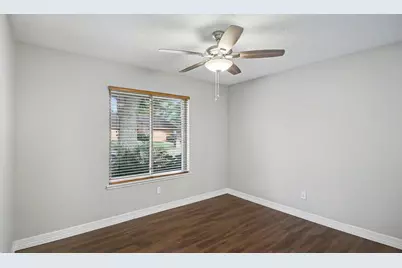 11514 Sagevalley Drive, Houston, TX 77089 - Photo 15