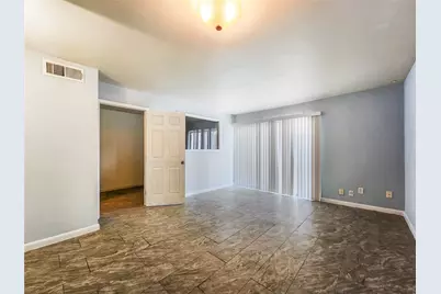 2820 S Bartell Drive #1, Houston, TX 77054 - Photo 1