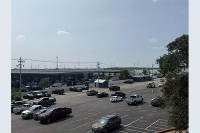 702 N Holiday Drive #3, Galveston, TX 77550 - Photo 5