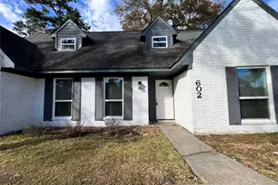 602 Rosewood Dr, Shenandoah, TX 77381 - Photo 5