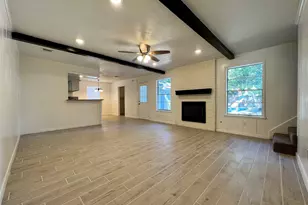 602 Rosewood Dr, Shenandoah, TX 77381 - Photo 7