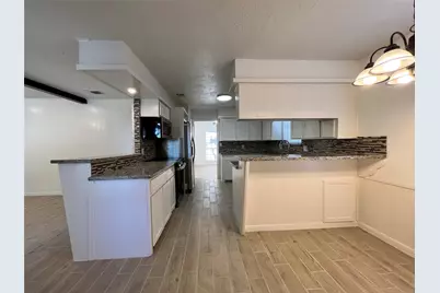 602 Rosewood Drive, Shenandoah, TX 77381 - Photo 11