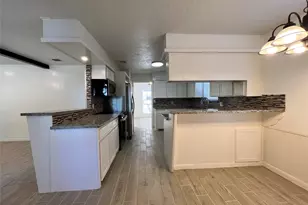 602 Rosewood Dr, Shenandoah, TX 77381 - Photo 11