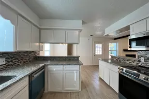 602 Rosewood Dr, Shenandoah, TX 77381 - Photo 19