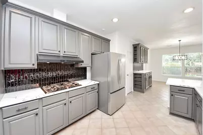 5059 Westchester, Fulshear, TX 77441 - Photo 13