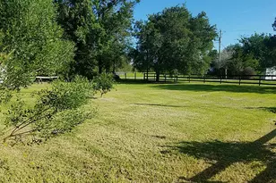 10451 County Rd 909, Alvin, TX 77511 - Photo 25