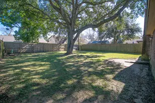 3 Lazybrook St, Angleton, TX 77515 - Photo 21