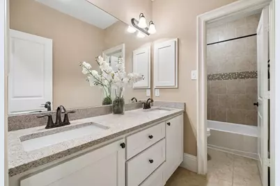 1360 Chippendale Road, Houston, TX 77018 - Photo 25