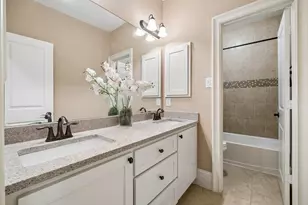 1360 Chippendale Rd, Houston, TX 77018 - Photo 25