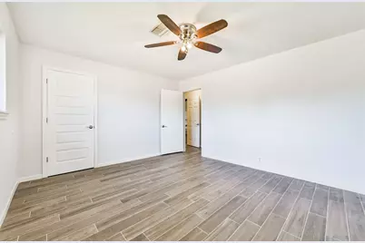 312 S 15th Street, La Porte, TX 77571 - Photo 23