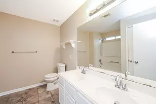 16526 Eaglewood Shadows Dr, Sugar Land, TX 77498 - Photo 23