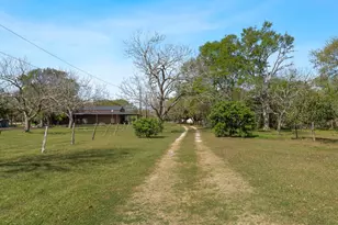 3809 Fm 2853, Palacios, TX 77465 - Photo 19