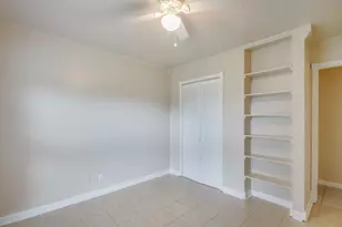 2410 21st Ave N, Texas City, TX 77590 - Photo 9