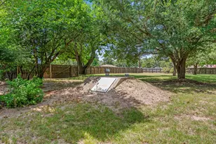 211 S Olive St, Grapeland, TX 75844 - Photo 25