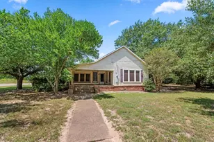 211 S Olive St, Grapeland, TX 75844 - Photo 33